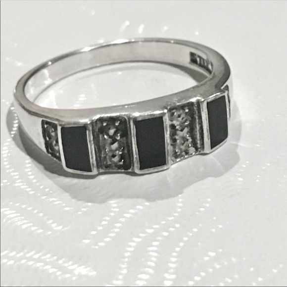 JUDITH JACK Onyx Sterling Silver Ring - Picture 8 of 8